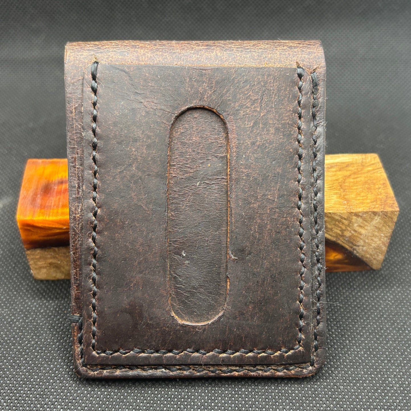 Bifold fold wallet with money clip